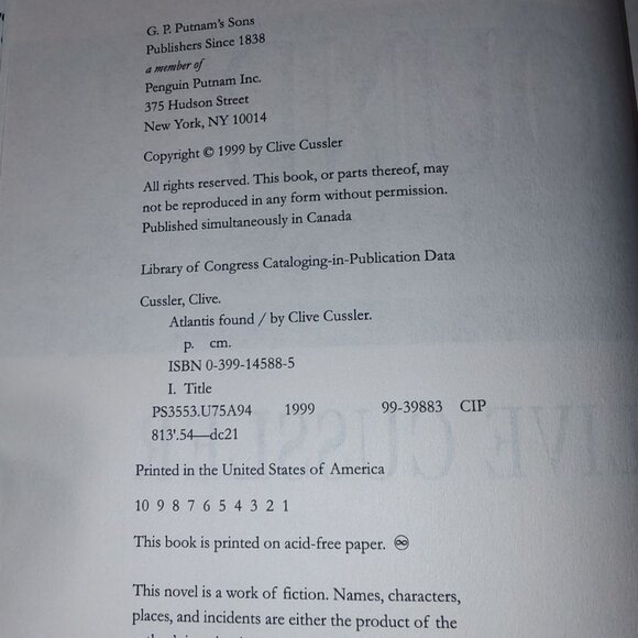 2 Hardcover Clive Cussler Books: (Autographed) Flood Tide/Atlantis Found - Picture 13 of 16